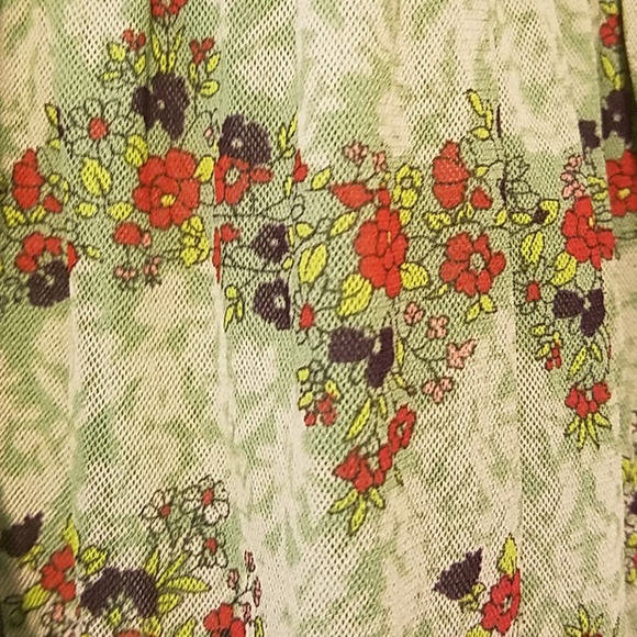 Blouse - Picture 2 of 2